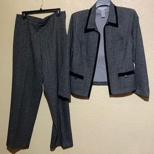 Sag Harbor Two-Piece Pantsuit Set Gray with Black Trim